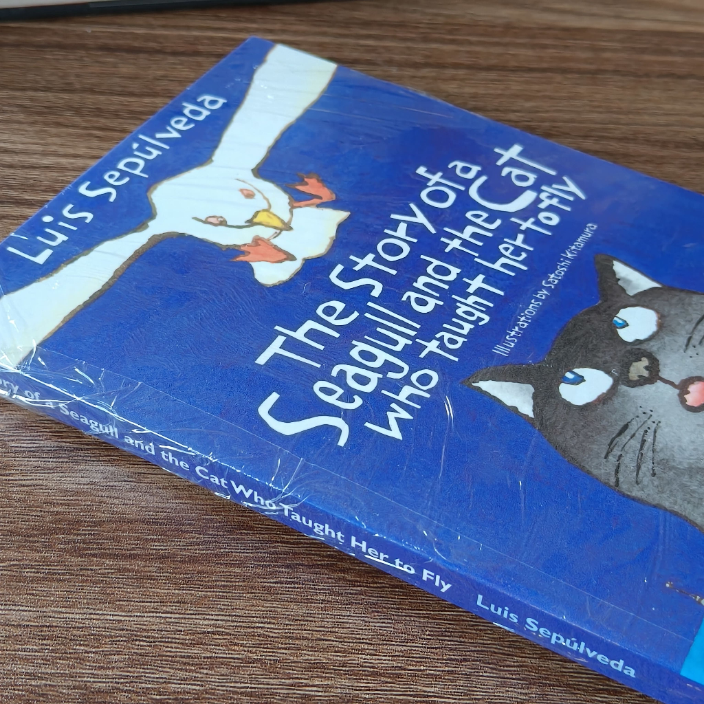 Tiểu Thuyết Thiếu Nhi - The Story Of A Seagull And The Cat Who Taught Her To Fly